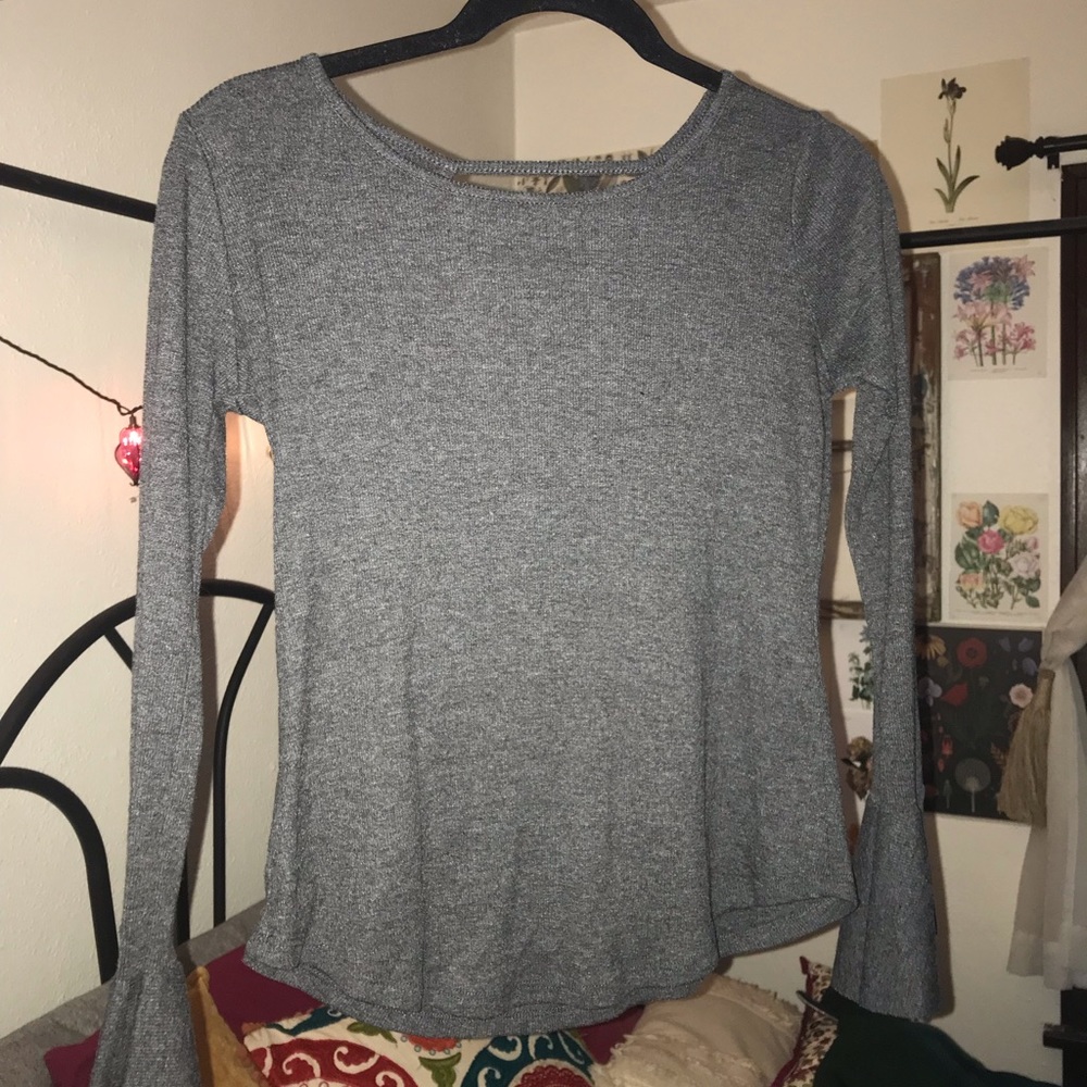 Grey knit top